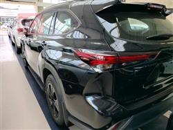 تۆیۆتا هایلاندەر